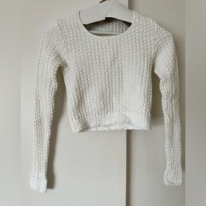 NUX crop top top long sleeves white crop top bubbled textured size S